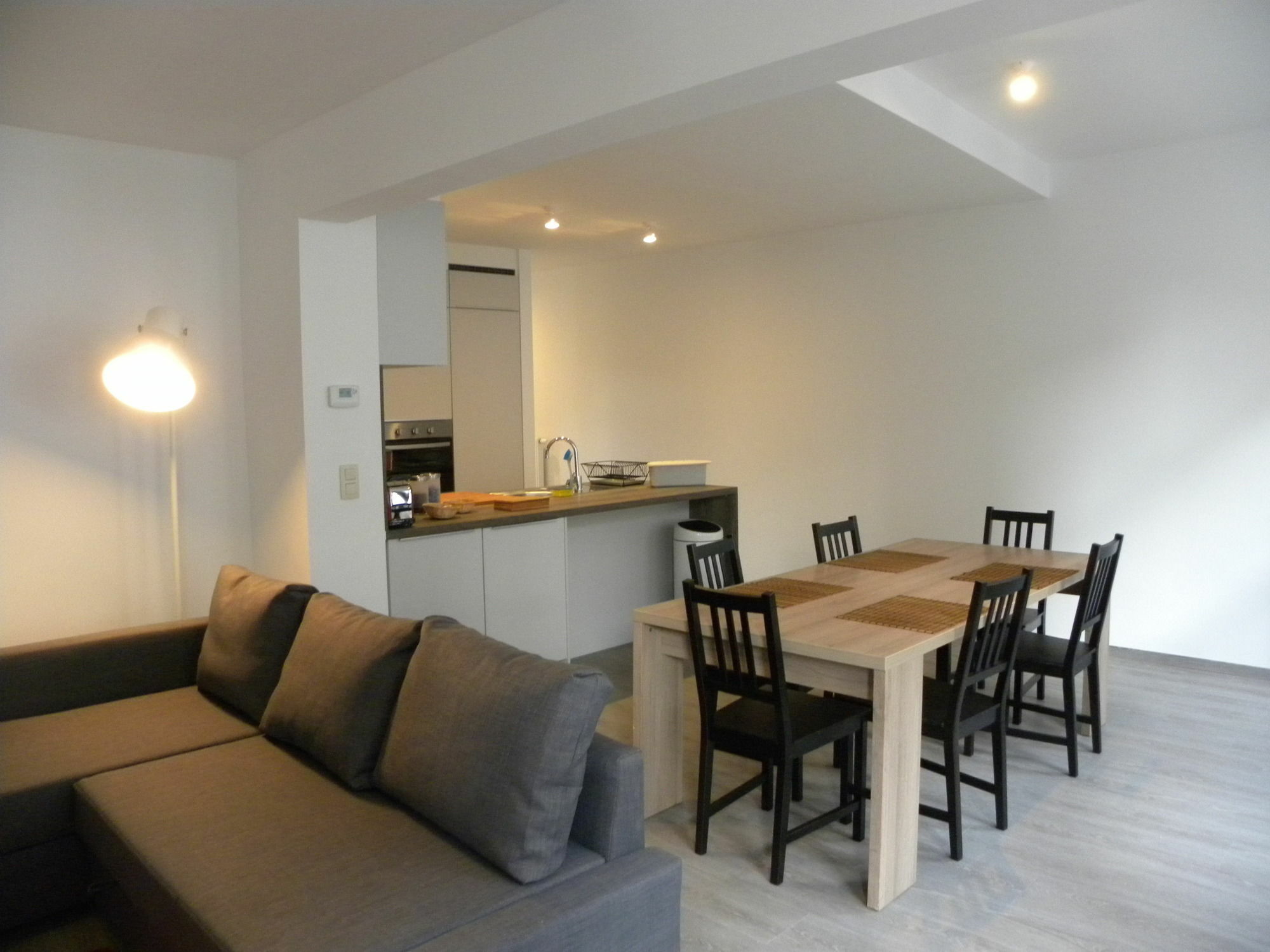 City Center Apartments Grand Place Bruksela Zewnętrze zdjęcie
